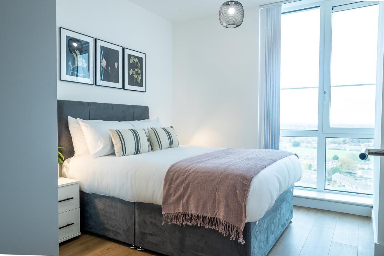 Luxe Apartments Bracknell Near Ascot, Legoland, Windsor, Lexicon - Free Parking & Gym 외부 사진