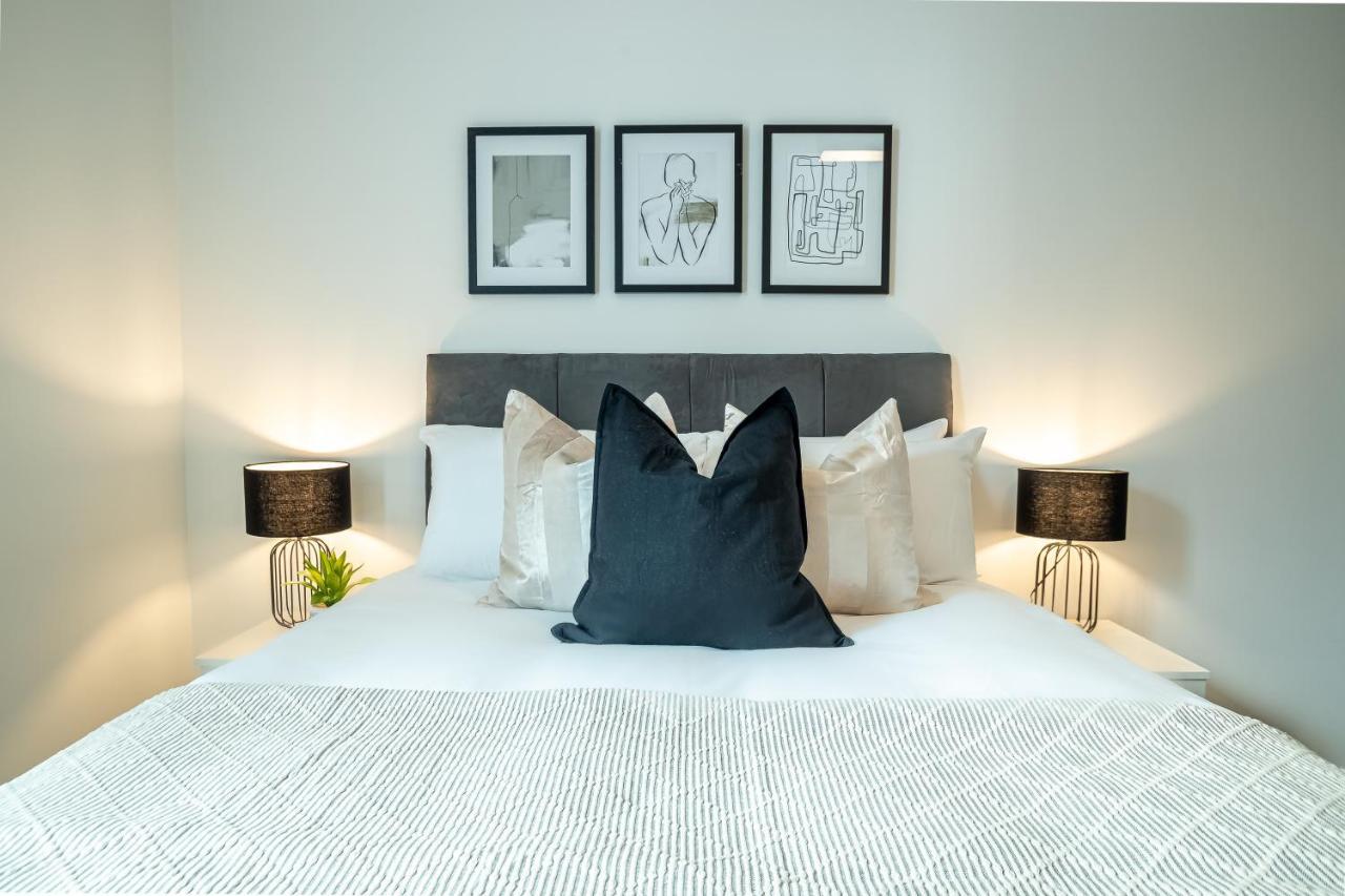 Luxe Apartments Bracknell Near Ascot, Legoland, Windsor, Lexicon - Free Parking & Gym 외부 사진